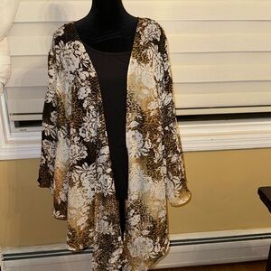 BRAND NEW WOMENS BLOUSE SIZE 26/28